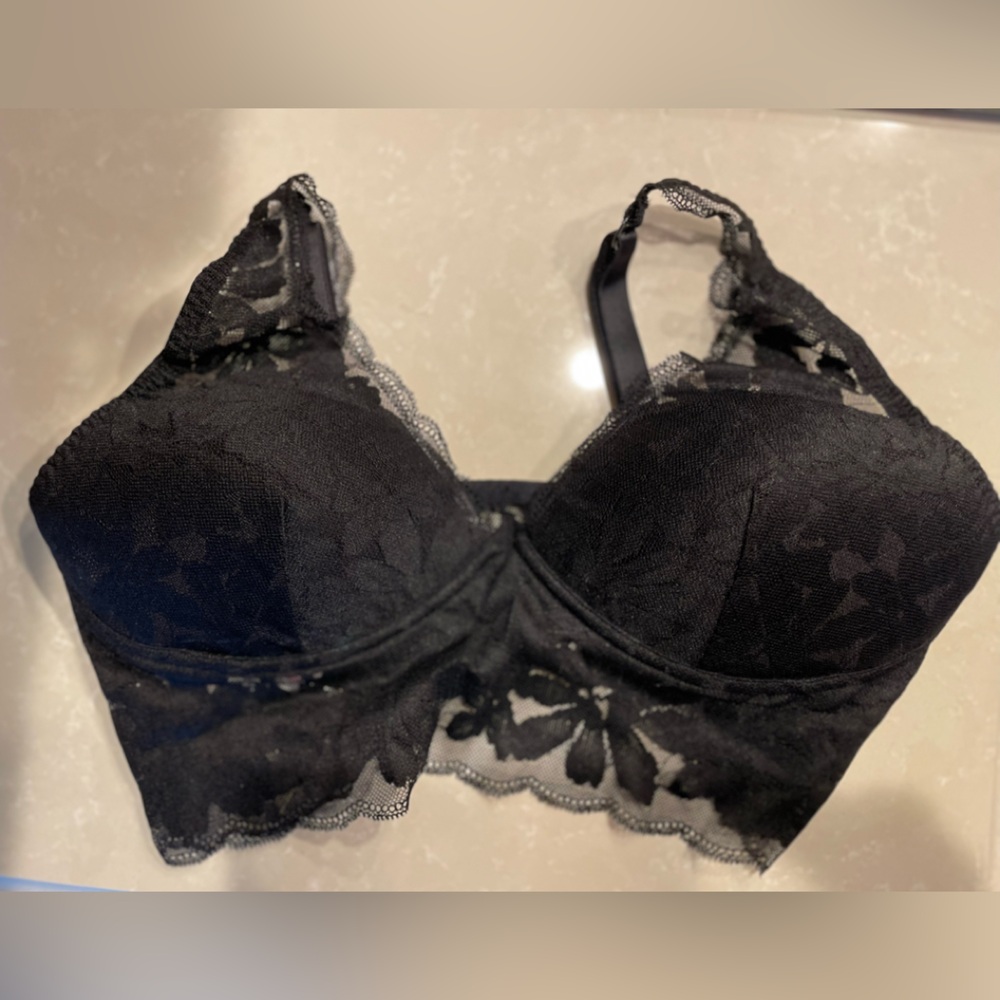 Elegant Black Lace Bralette Victorias secret PINK NEW